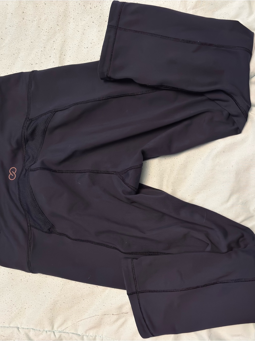 CALIA by Carrie Underwood Black High-Waist Capri Leggings - Picture 4 of 4